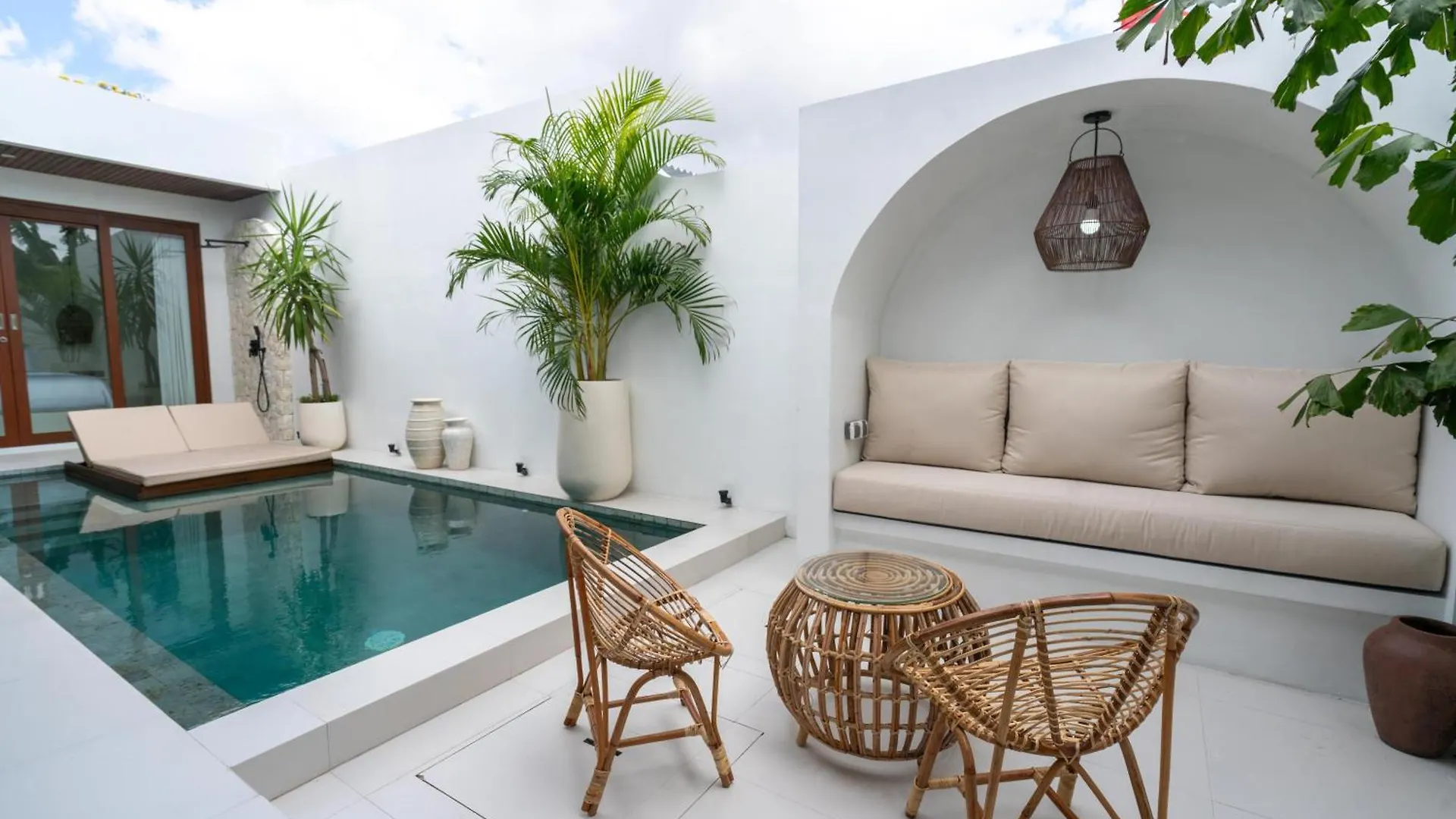 Nova Villa Kerobokan   Kerobokan (Bali)